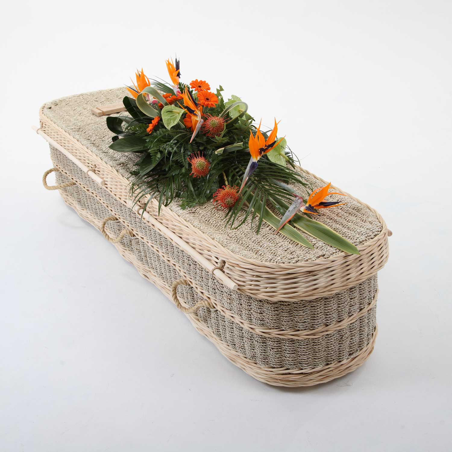 A natural seagrass coffin